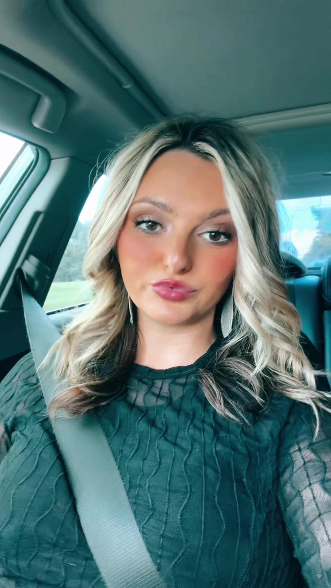 @Officiallytoribrooke