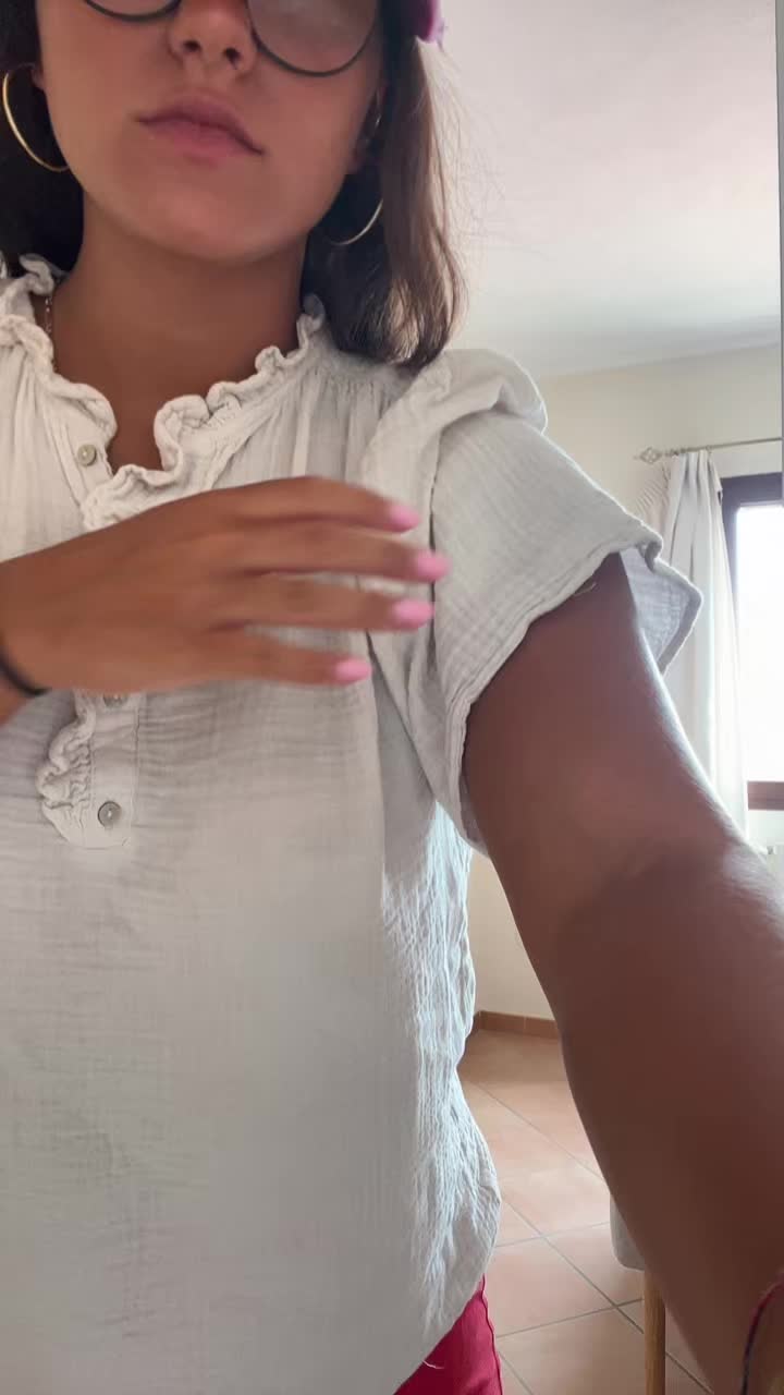 @CLARA MOLINA