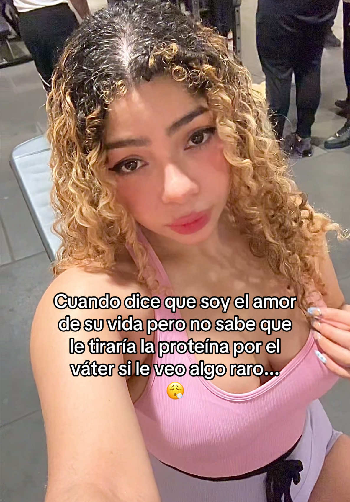 @Curly Alyss 🎀