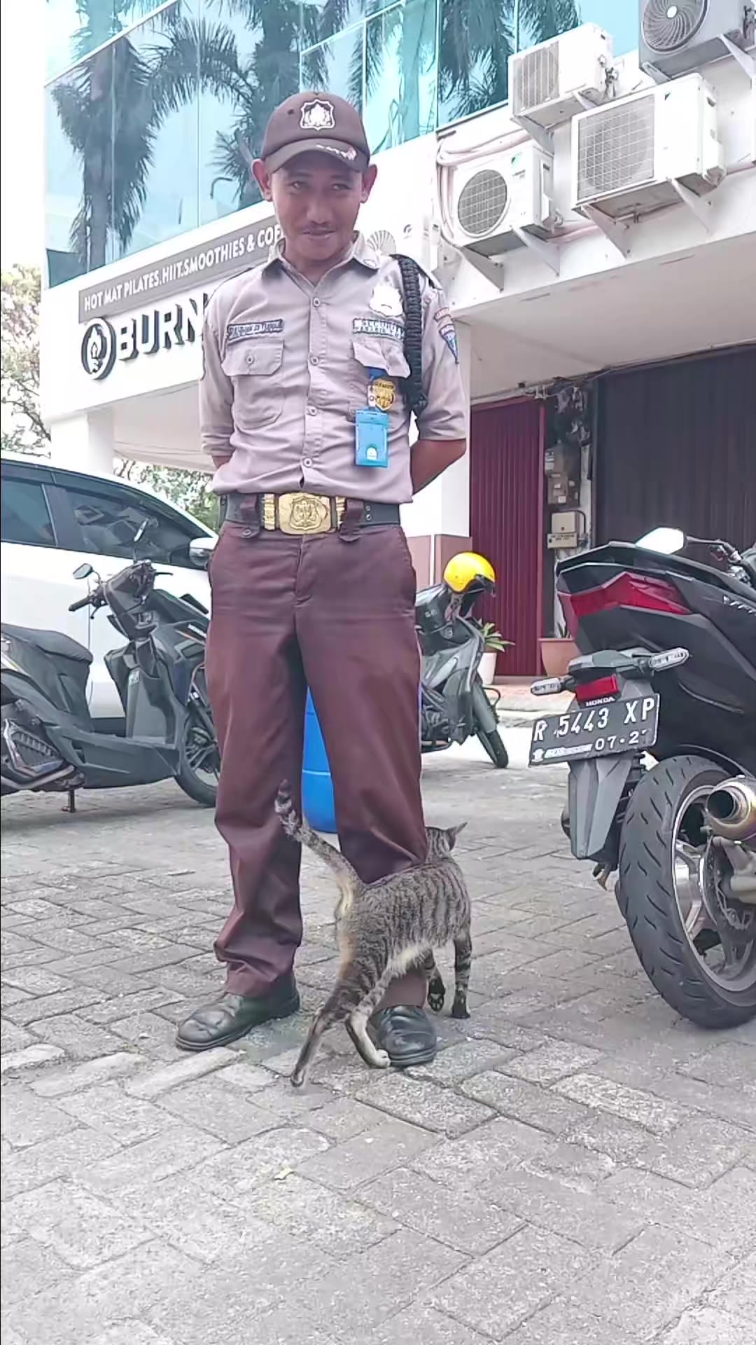 @ArifKingkong_