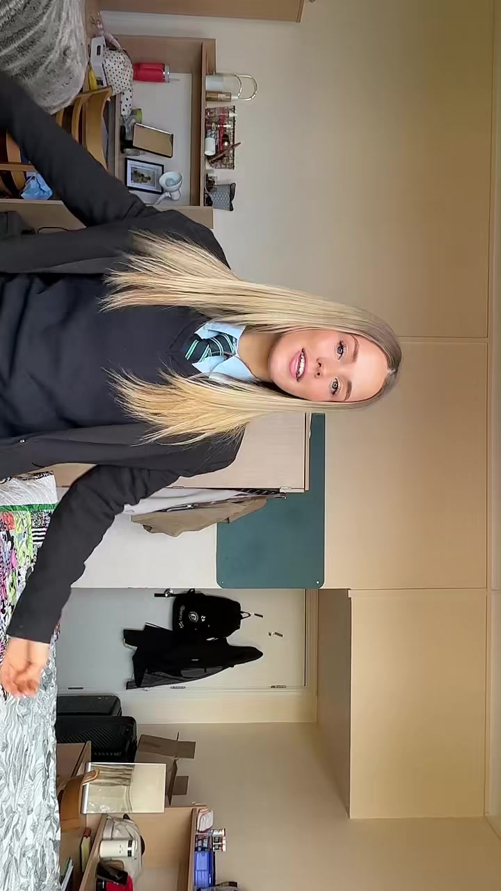 @️