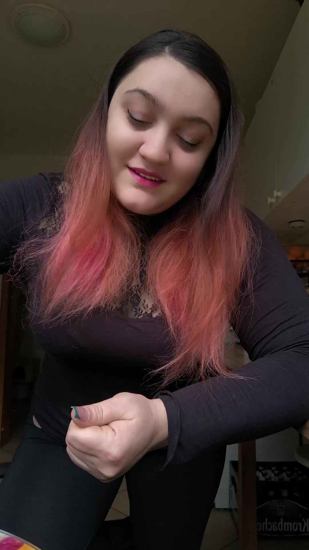 @♔ ℰ𝓁ℯ𝓃𝒶 ♔