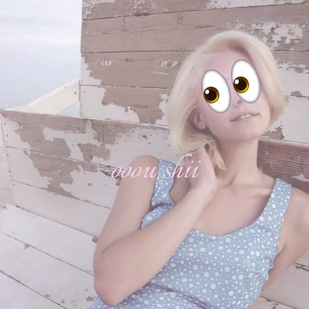 @glitterrvanilla