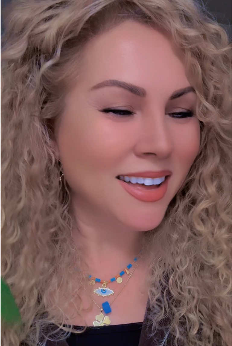 @𝙰𝚢𝚗𝚞𝚛𝙻𝚘𝚗𝚍𝚘𝚗