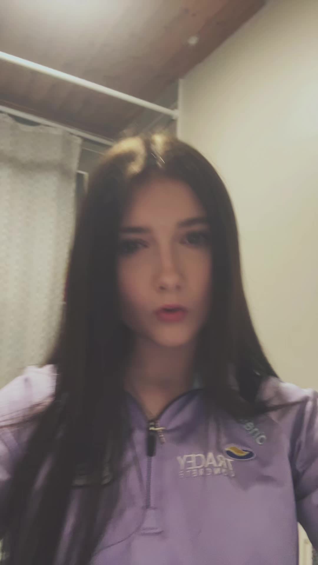 @❦𝐄𝐥𝐥𝐚🦢