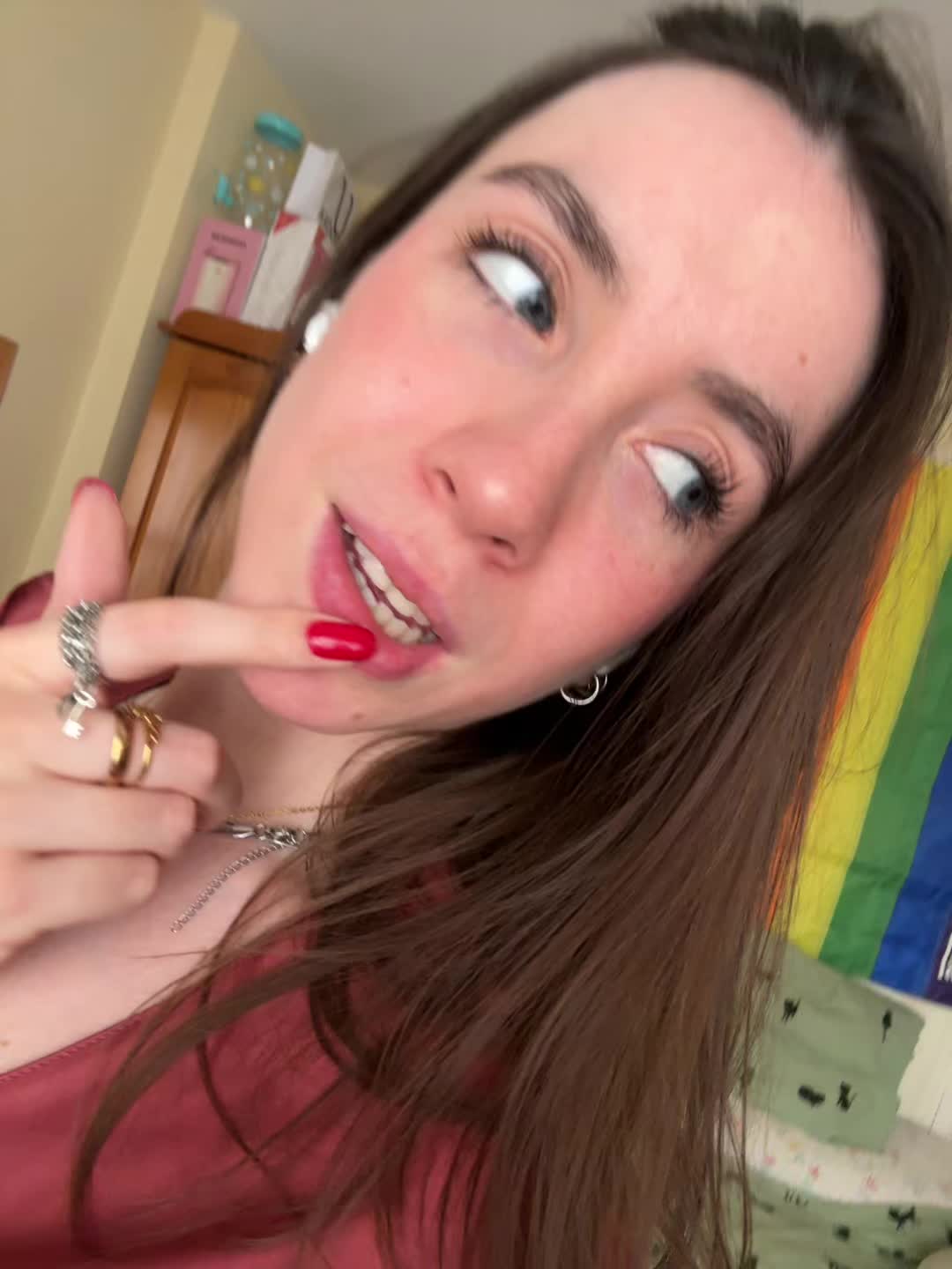 @Gabriela Lozano
