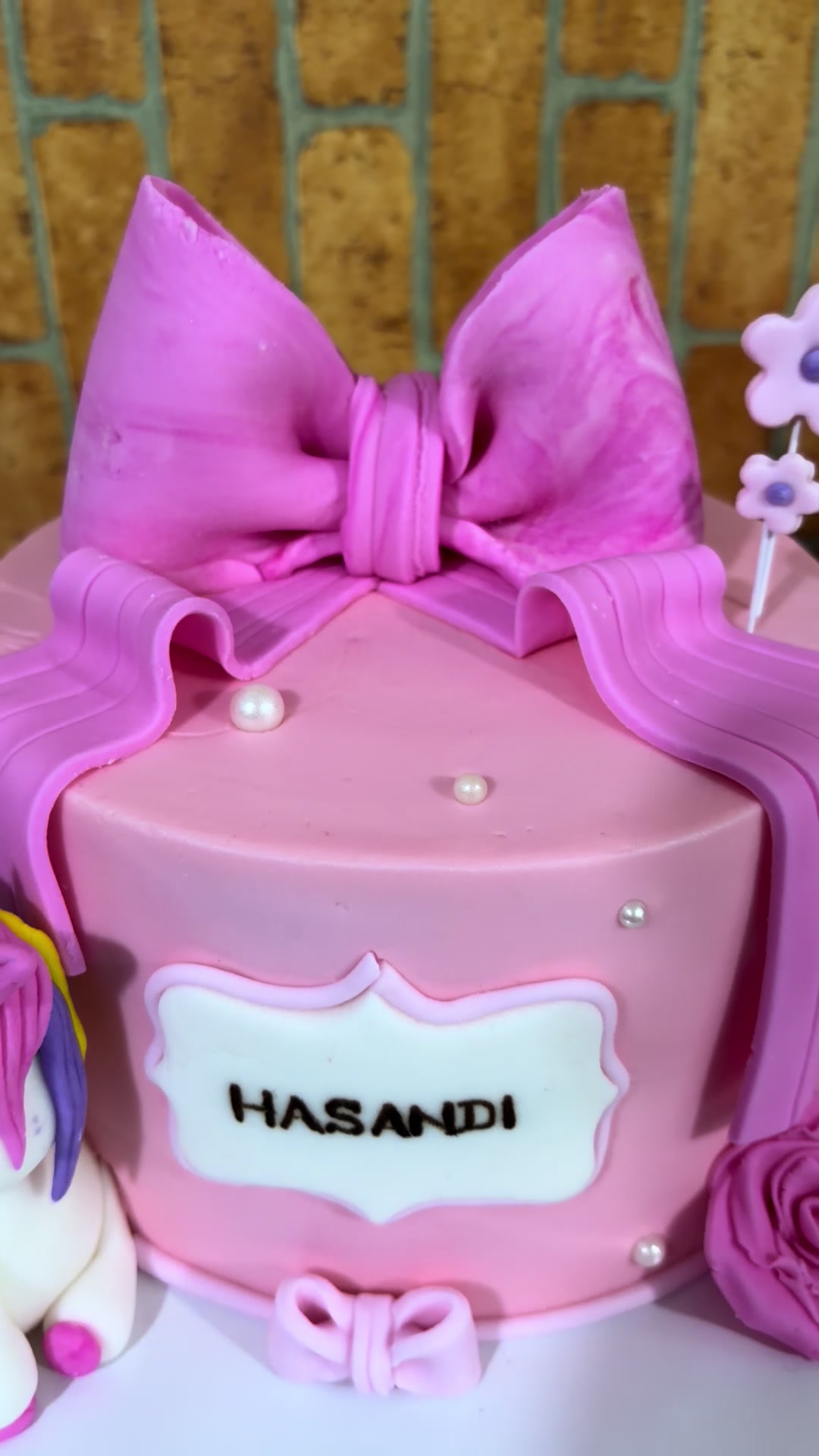 @Cakes By Mayu
