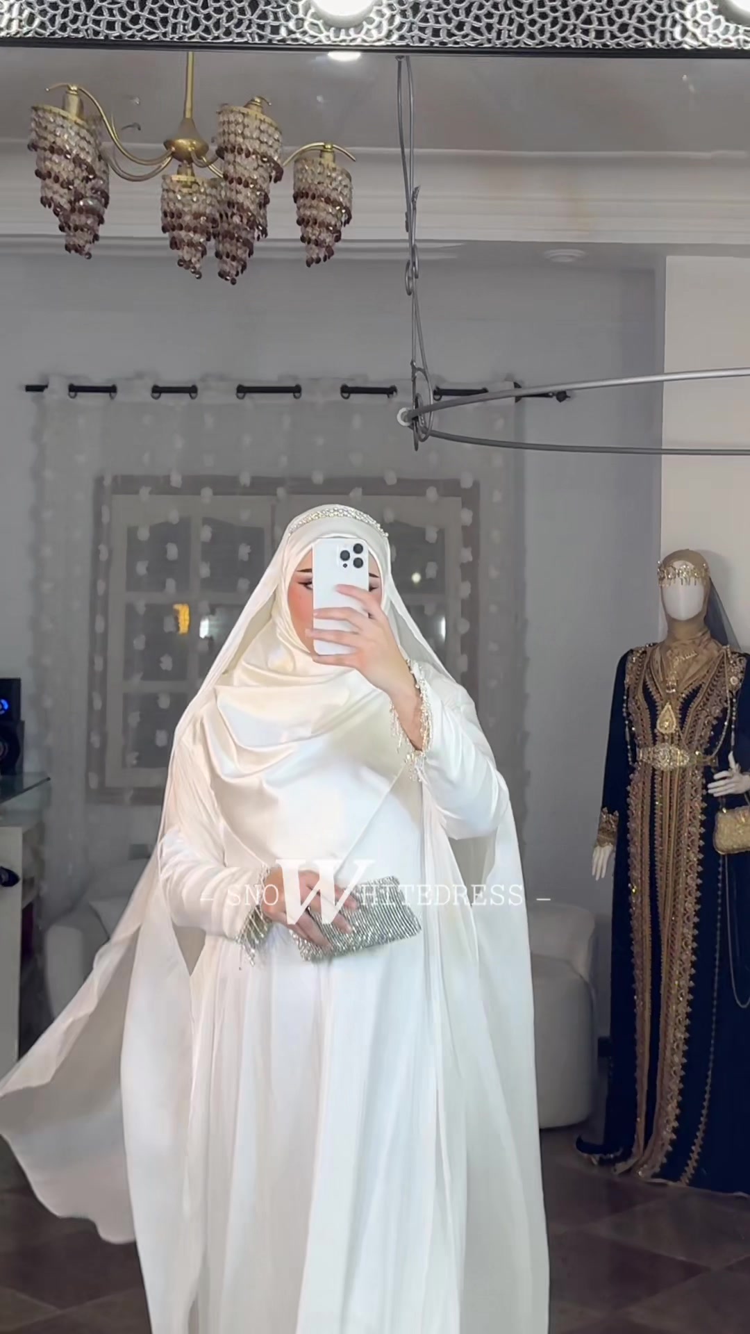 @SNOWWHITEDRESS ๐ฉ๐ฟ๐