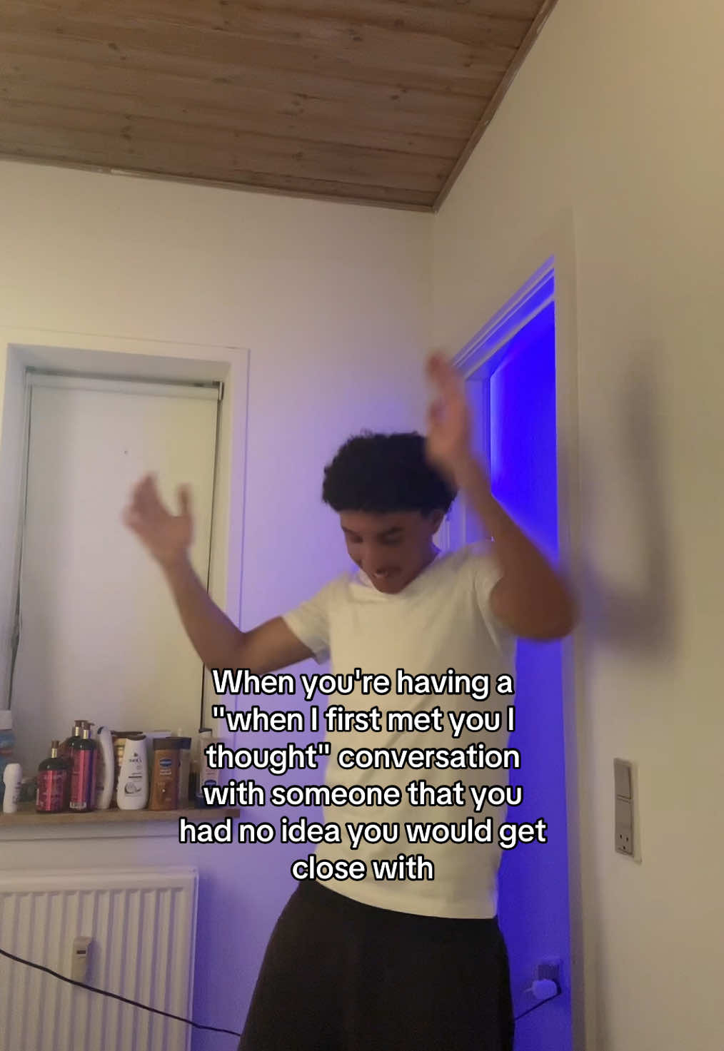 @￶