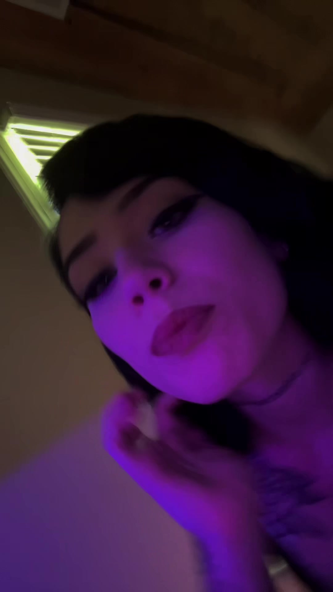 @creepygirrrl