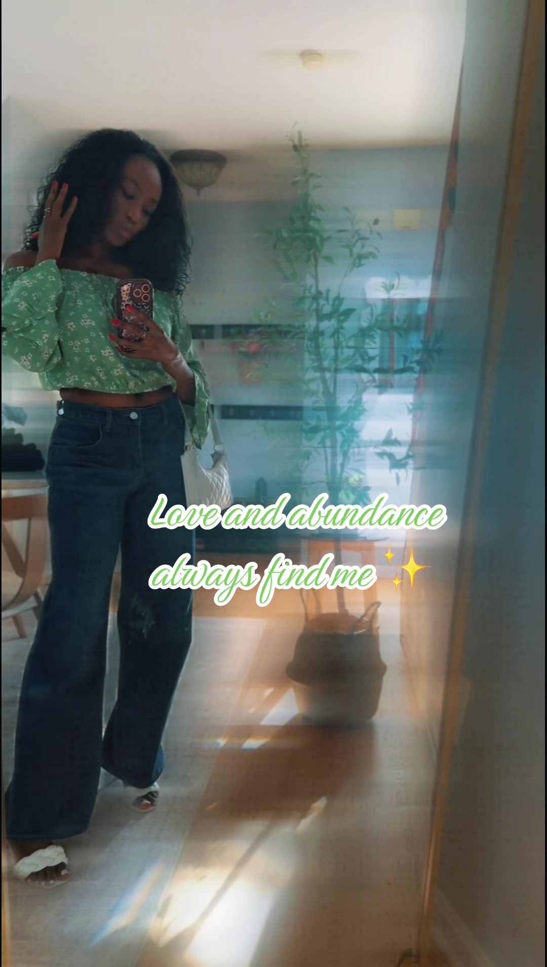 @Eva ✨