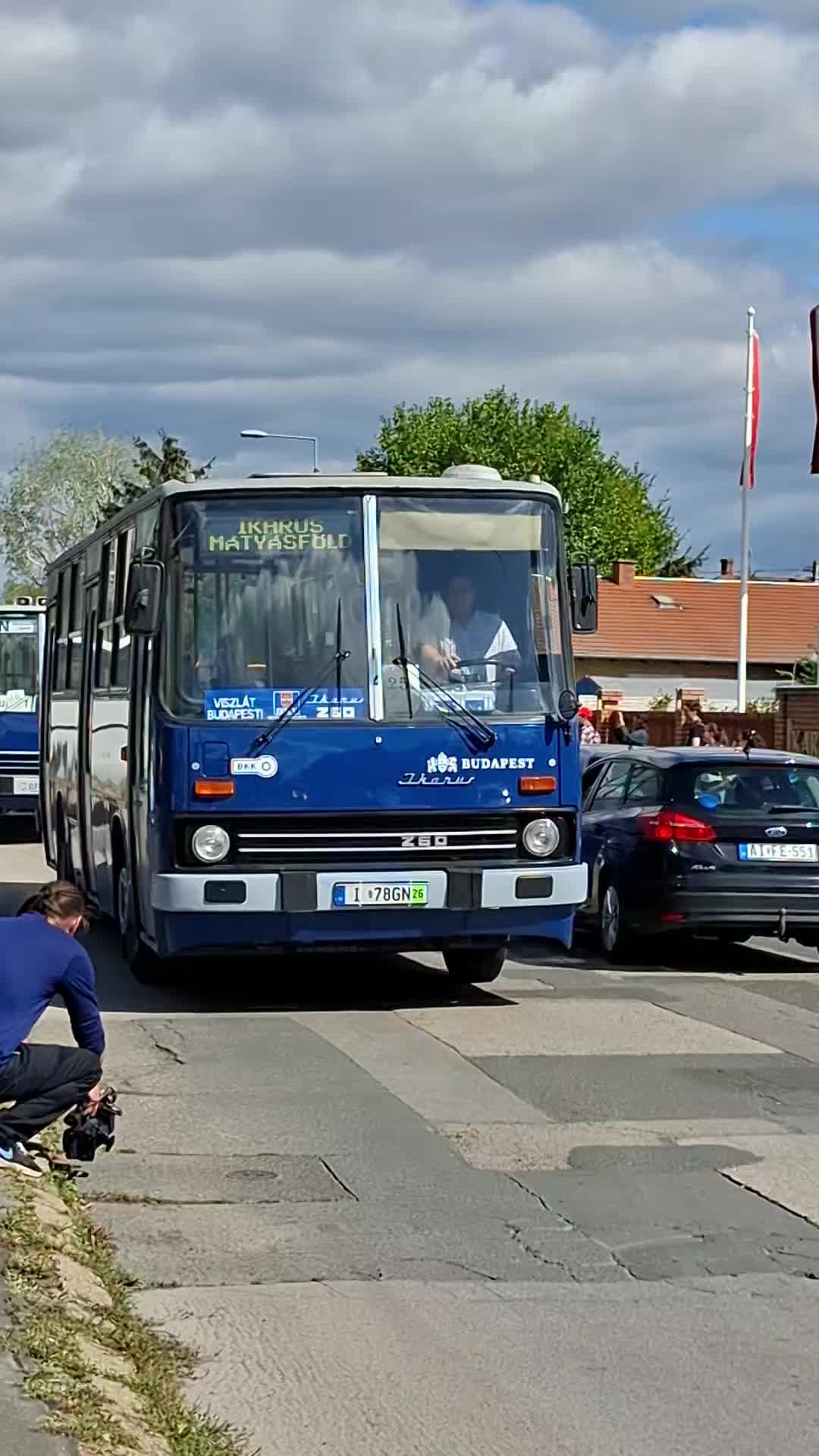 @𝑄𝑦𝑟𝑒𝑥