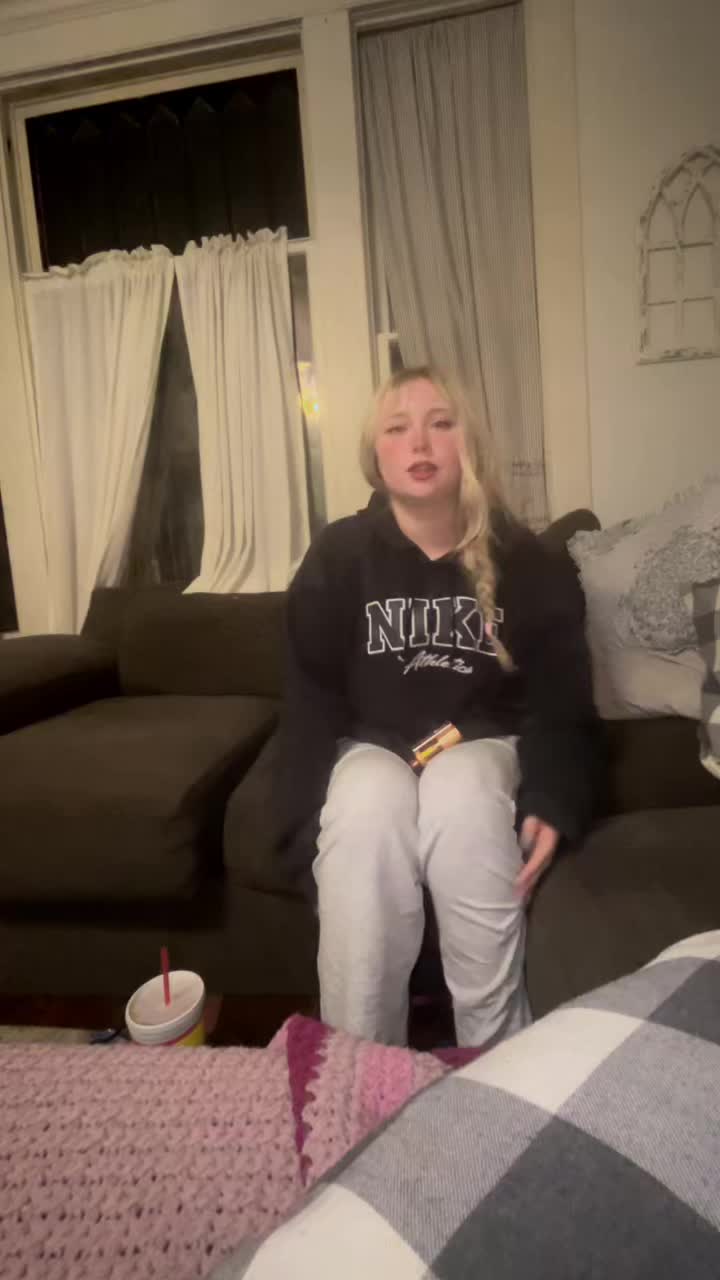 @Jezzibel