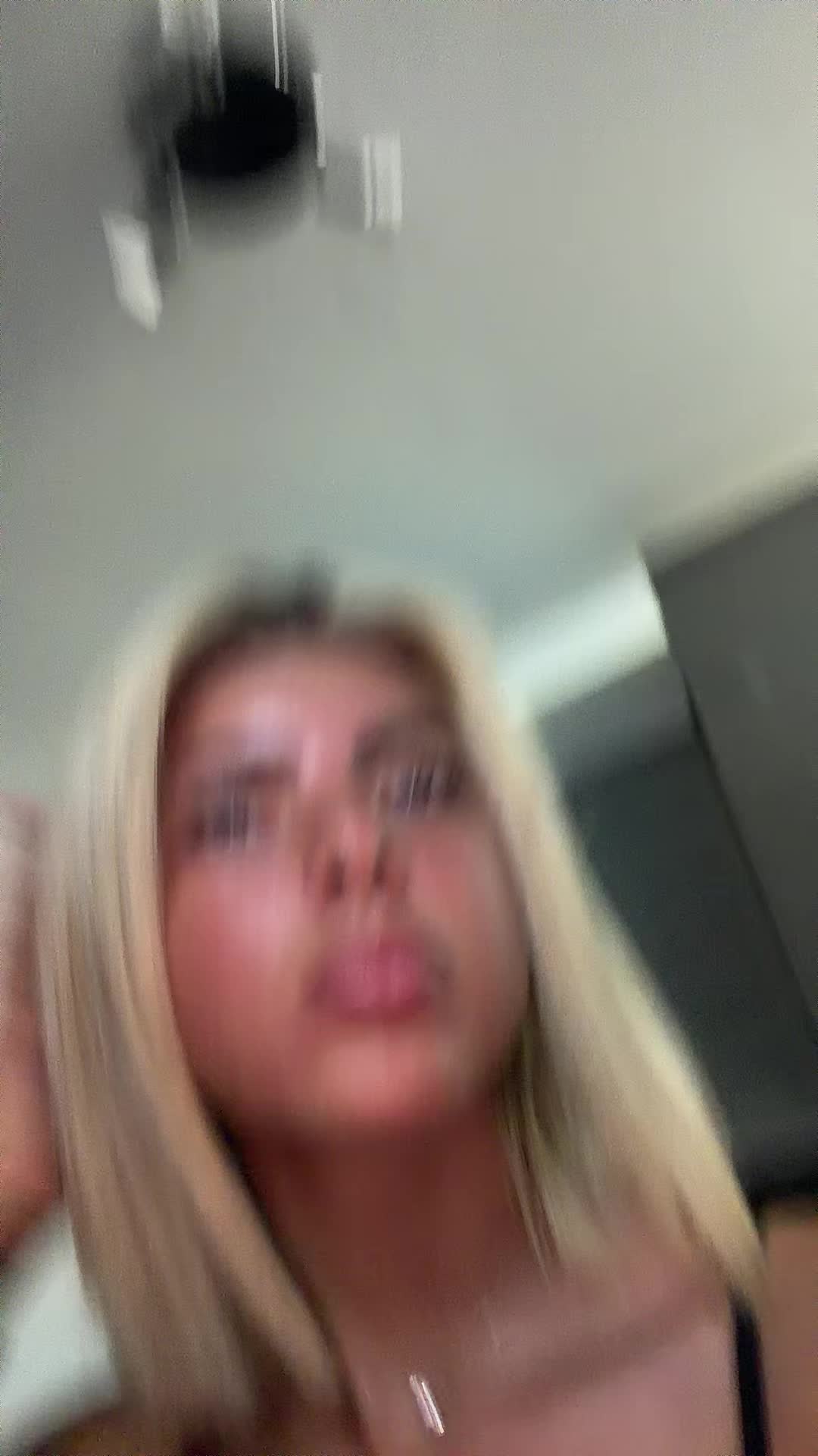@Mikayla🍸
