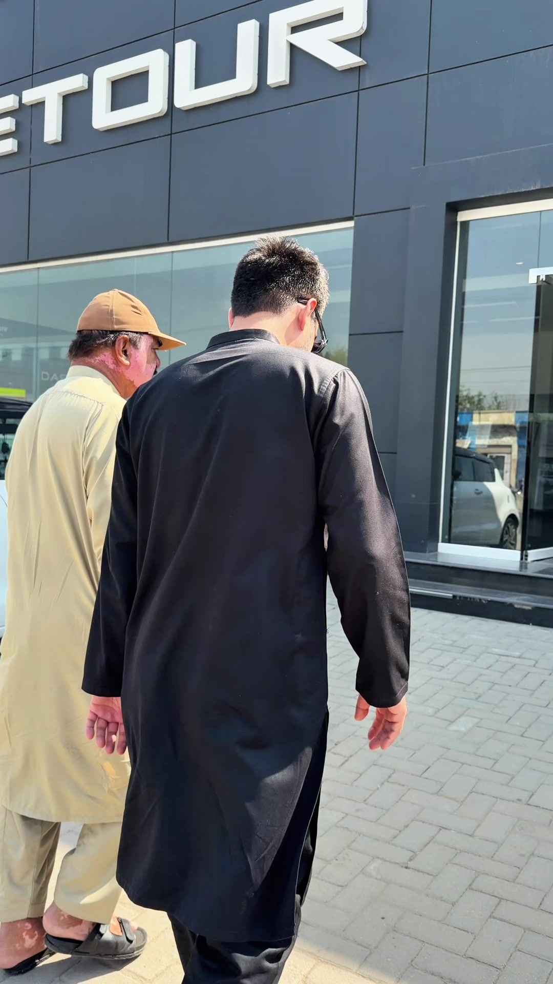@👑علی بٹ👑