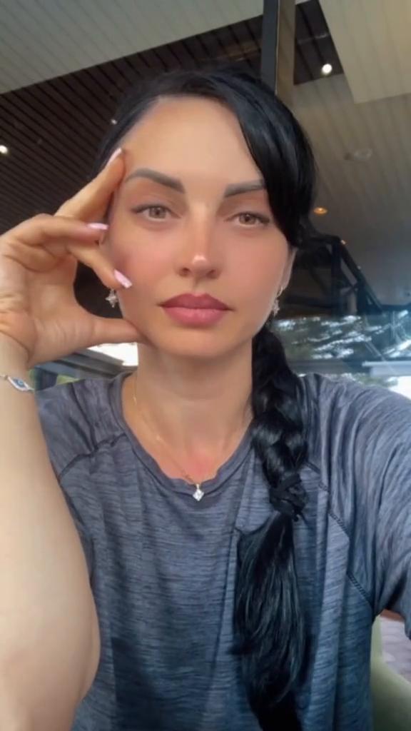@Alina Elena156