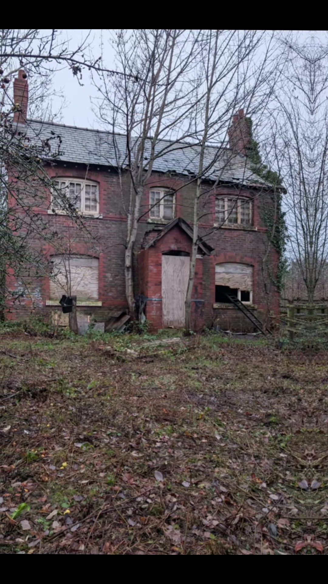 @paranormalurbexinvestigations