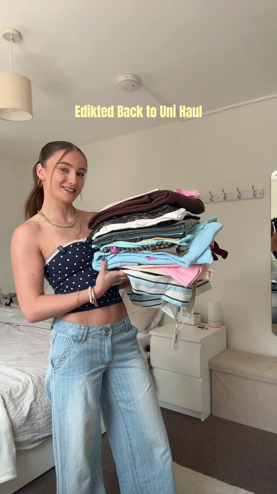 @Ella
