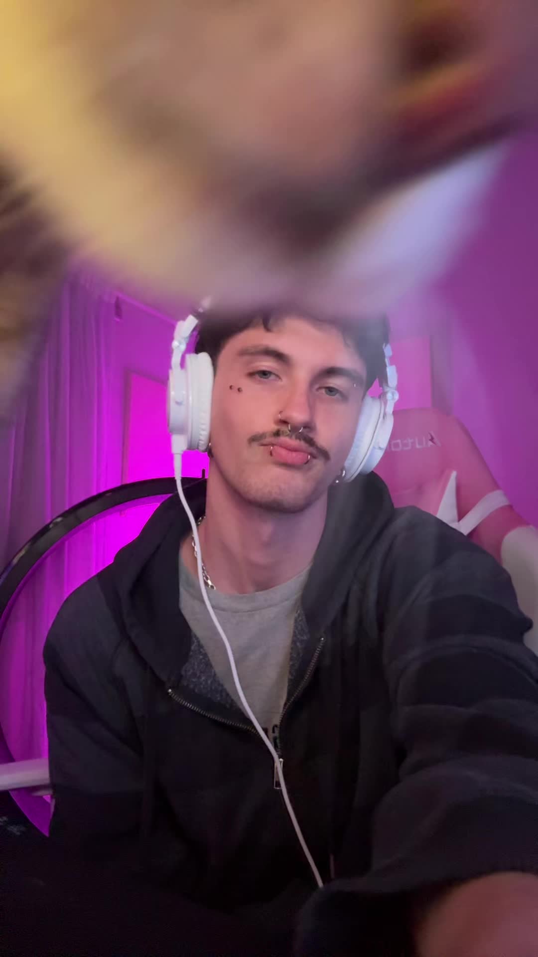 @Unloched