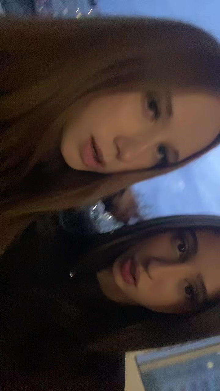 @клубничная