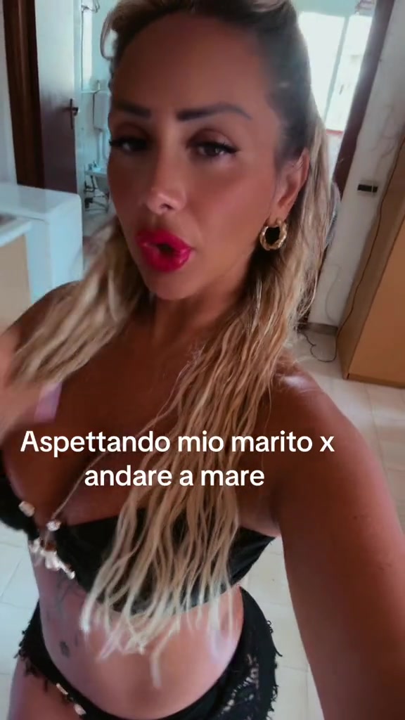 @Ramona Brandi86