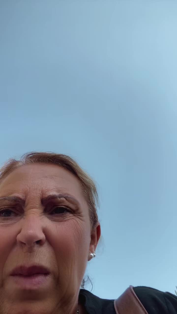 @Tina