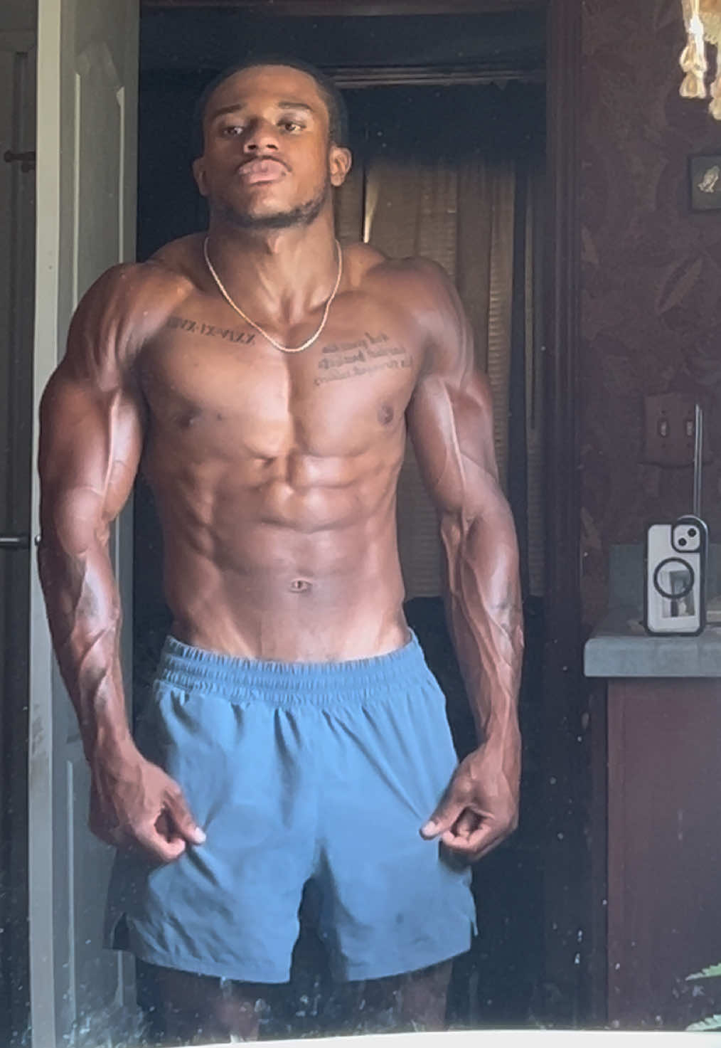 @Dame 🦇