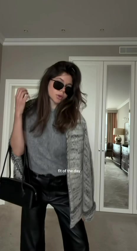 @Karolina