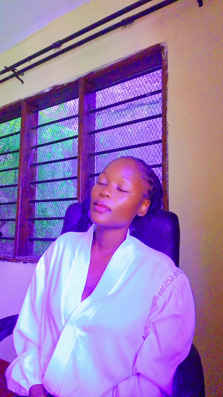@💙Chantelle❤Mapenzi🤍🇨🇦🇰🇪