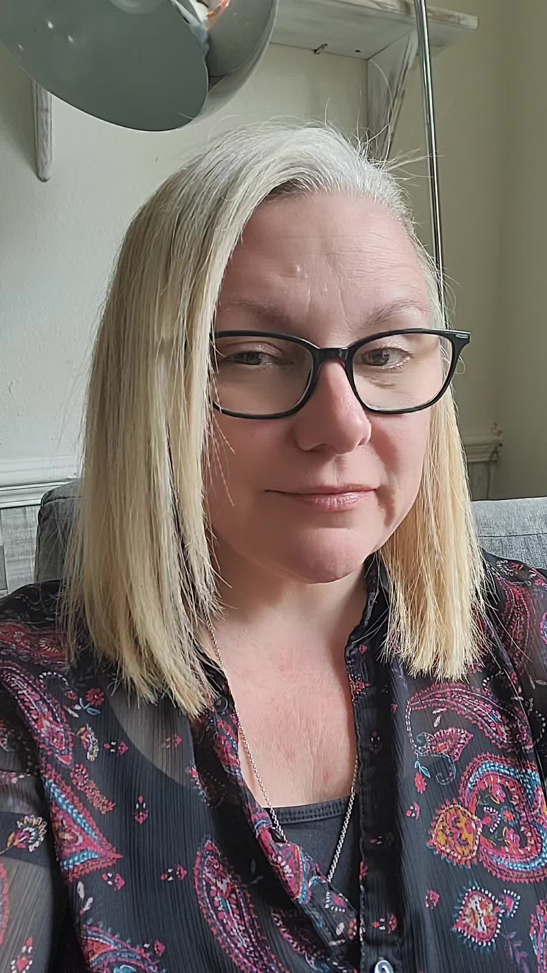 @EmmaWilcox🇬🇧🏴