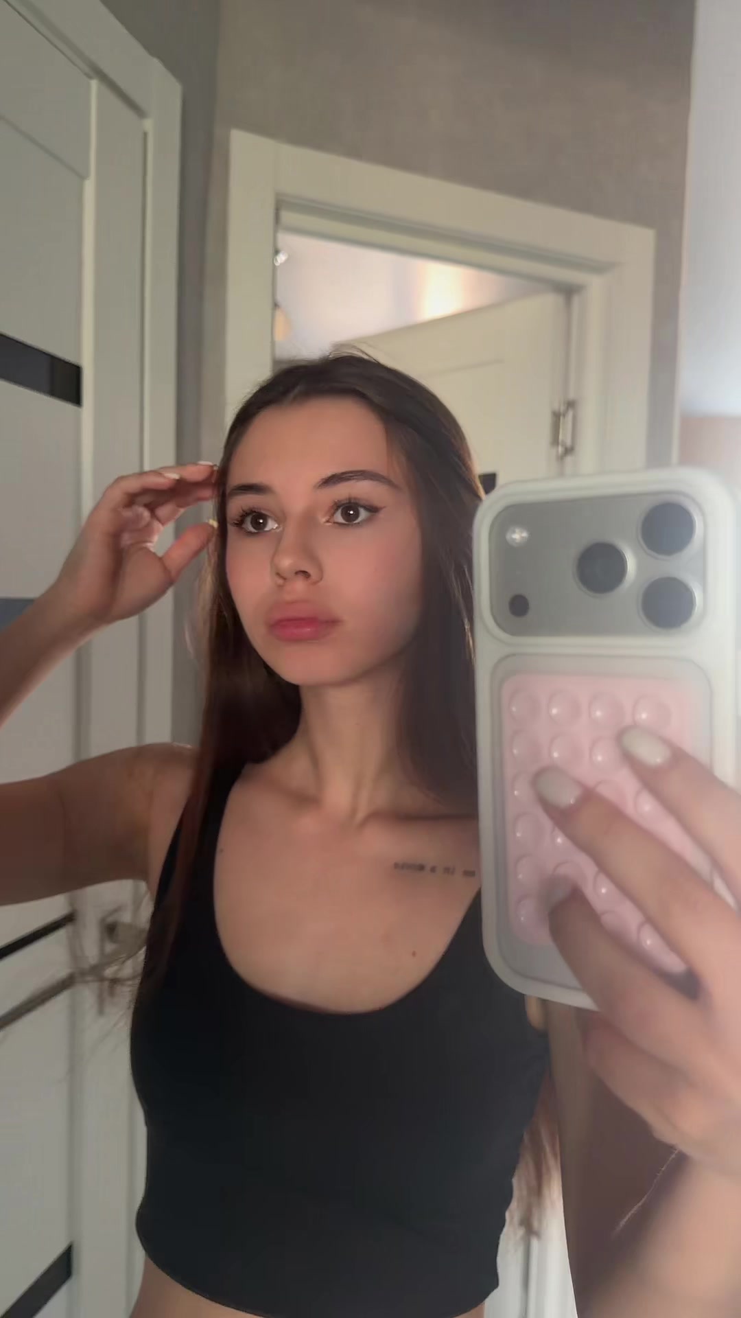 @v