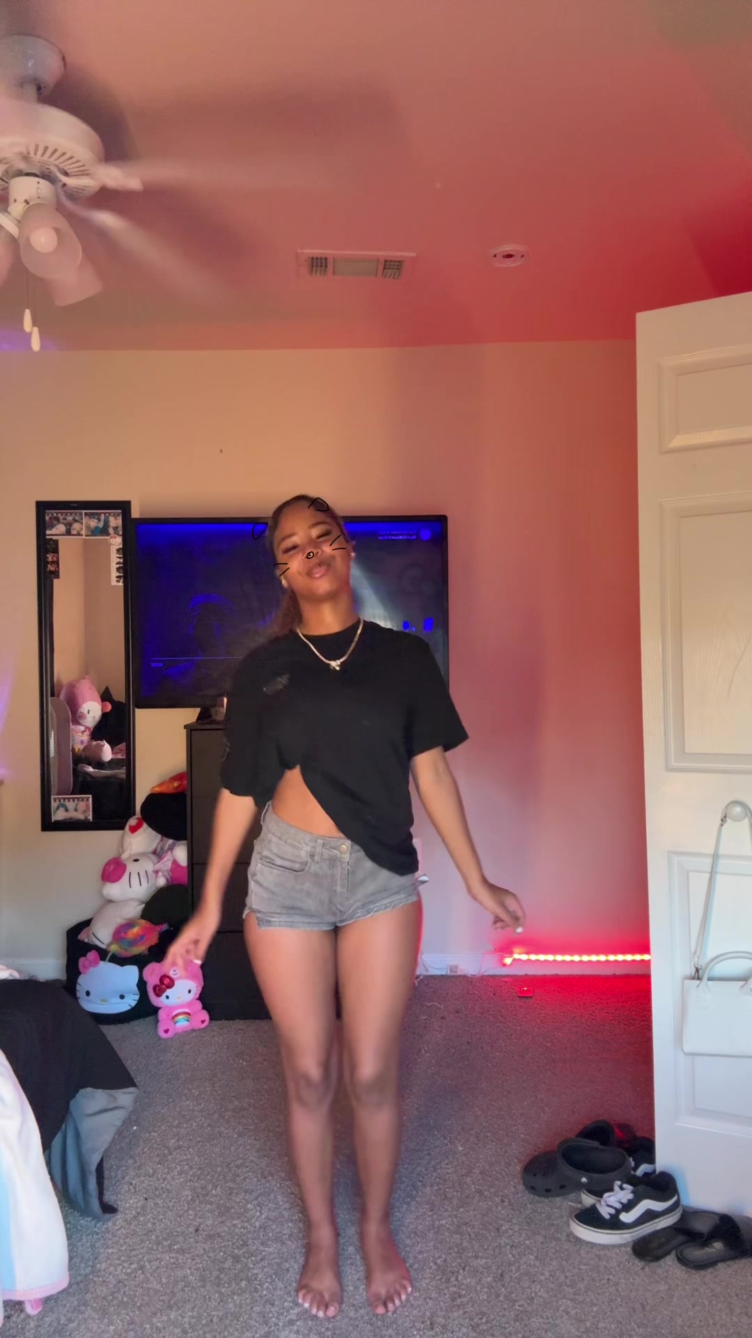 @¿ᴛᴏɴɪ?