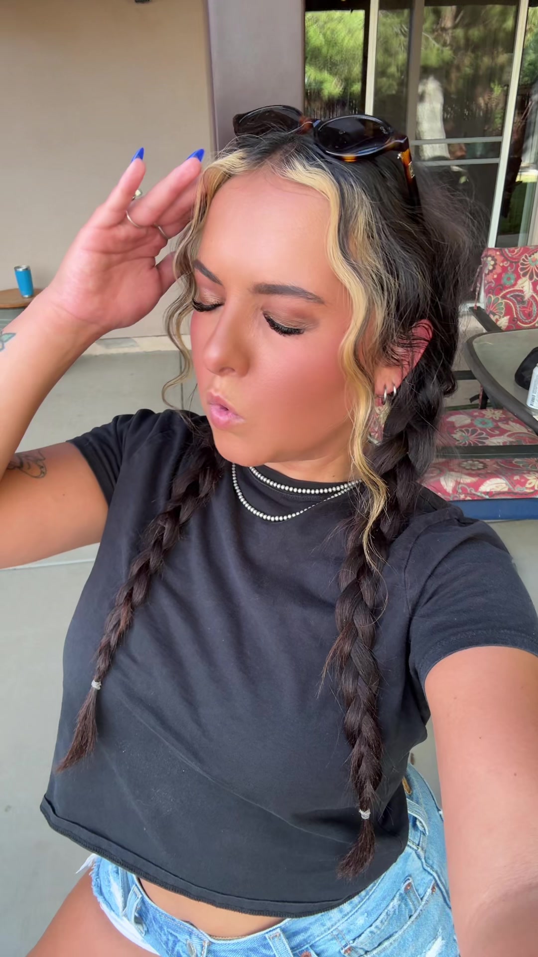 @pikivids_