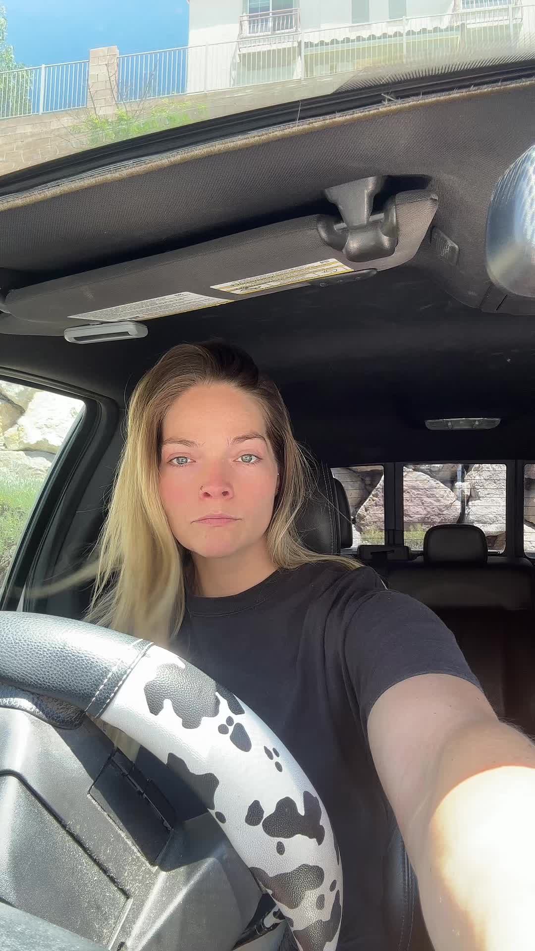 @danitallgirl