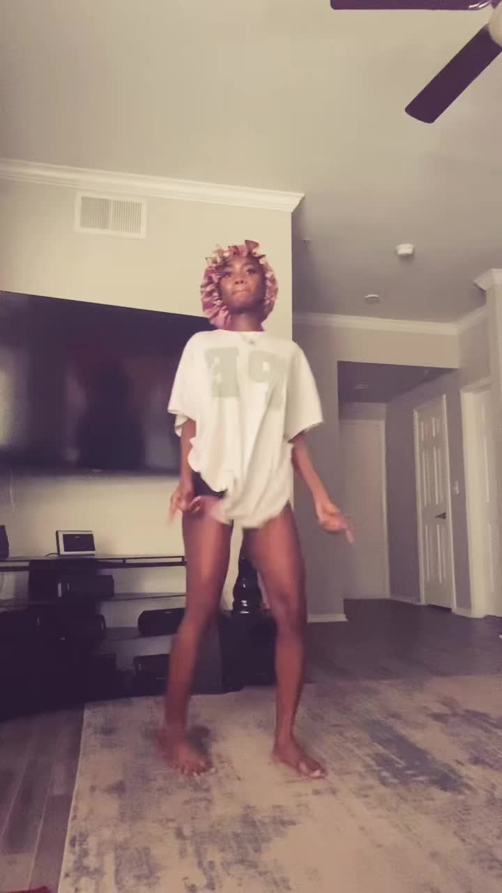 @megistie 💐