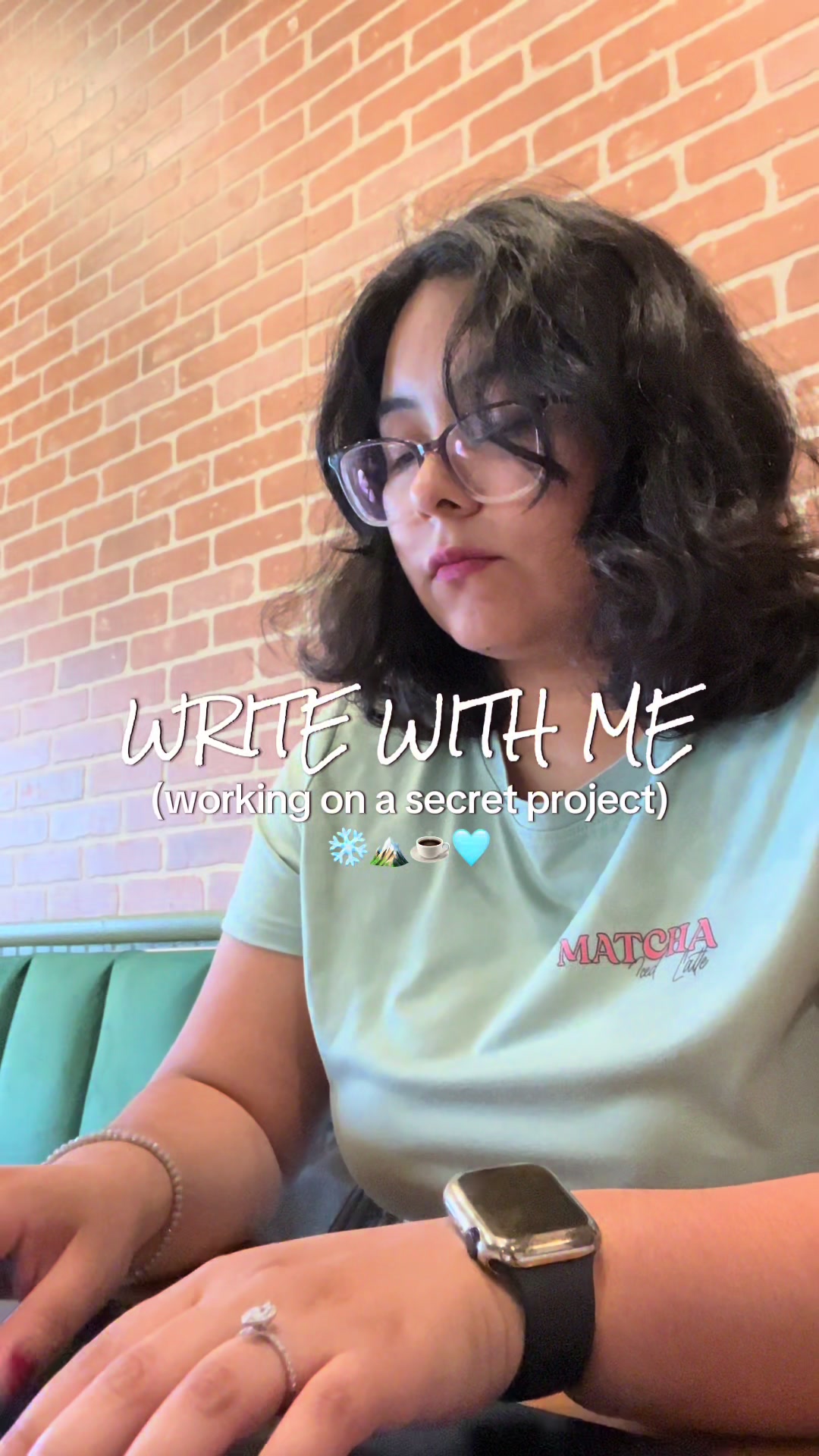 @sherlyn | author 💋