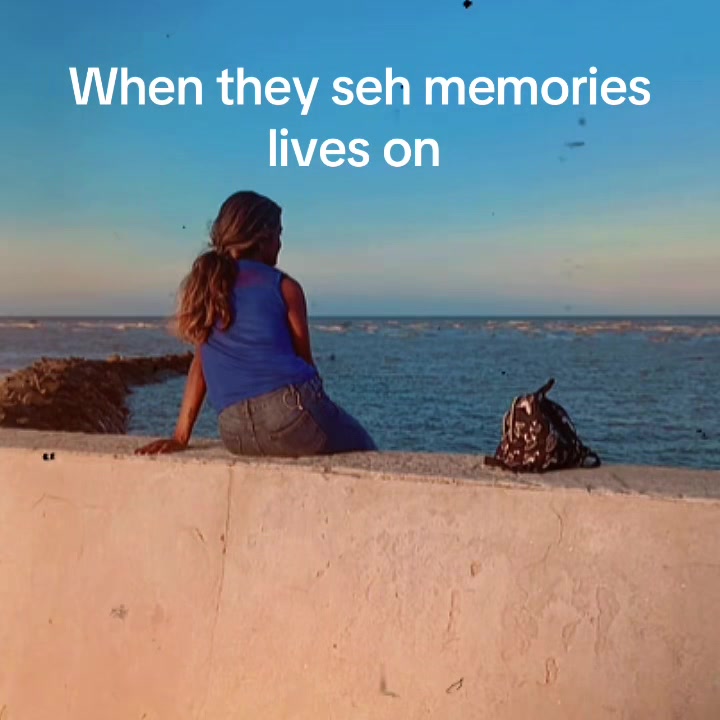 @aneesarohoman0