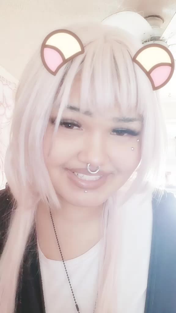 @Livya🥩🐇