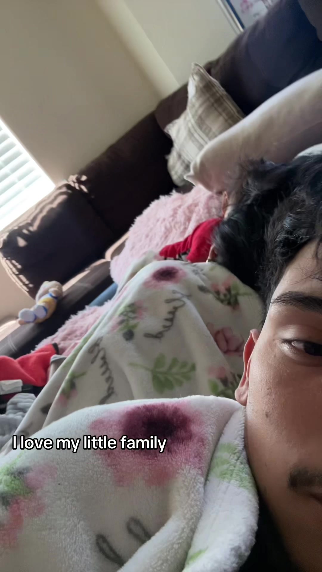 @POLLITO 🐣