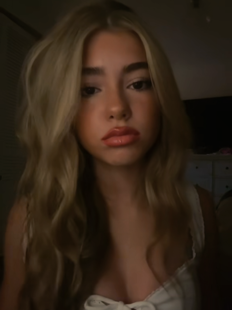 @⋆. 𝐑𝐨𝐱 𐙚˚