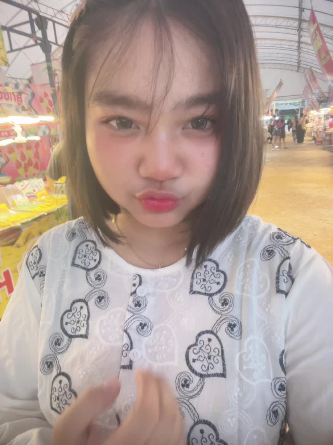 @_ /-/KP