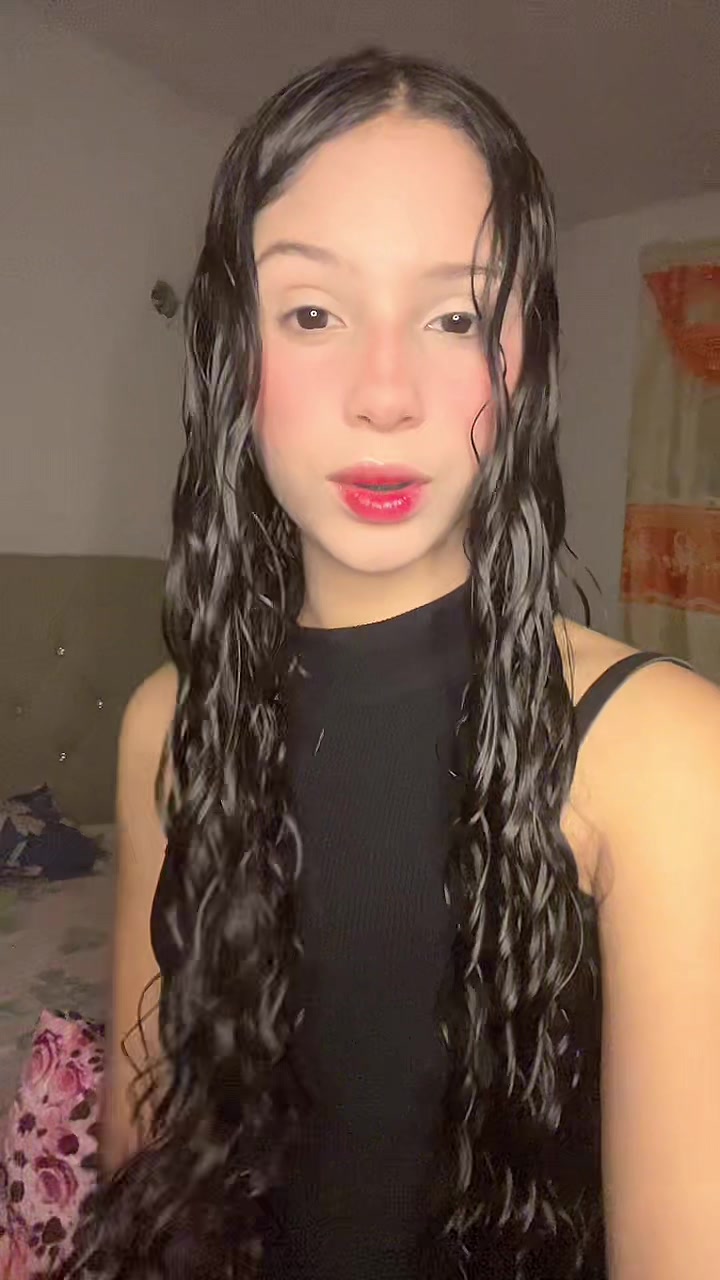 @ORIANA ISABELLA ๐ผ