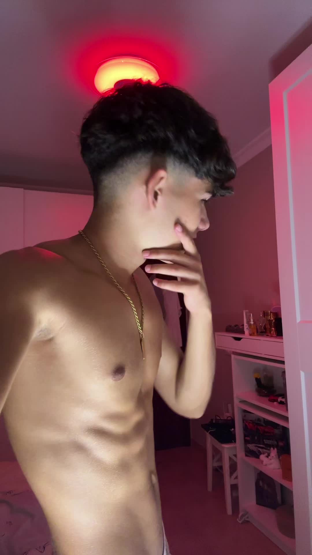 @aidanortizz