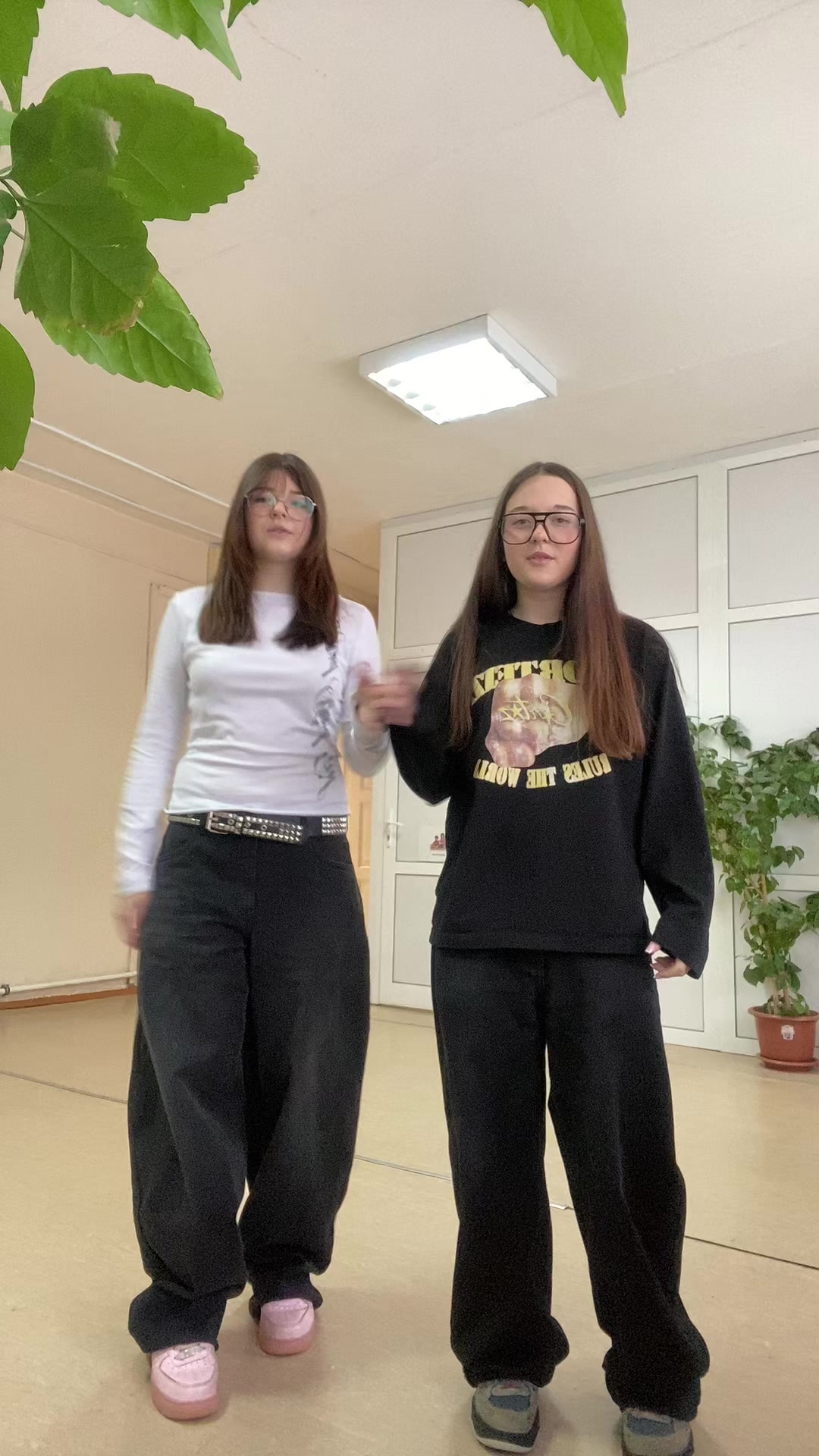 @варька