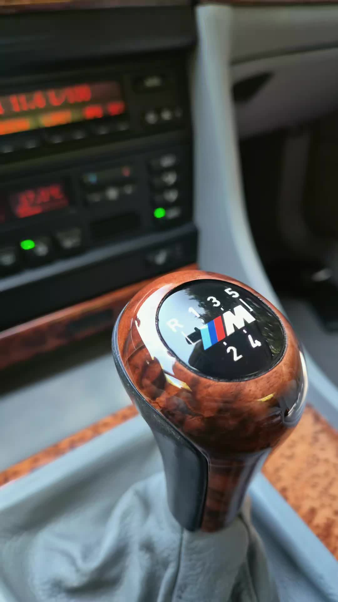 @𝗩𝗘𝗞𝗜 𝗘𝟯𝟴