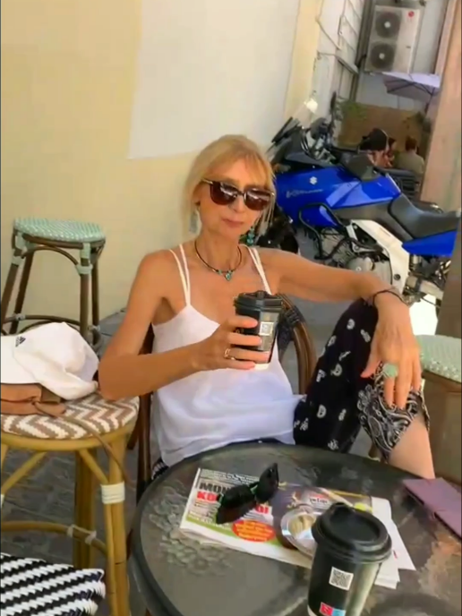 @sempre bella