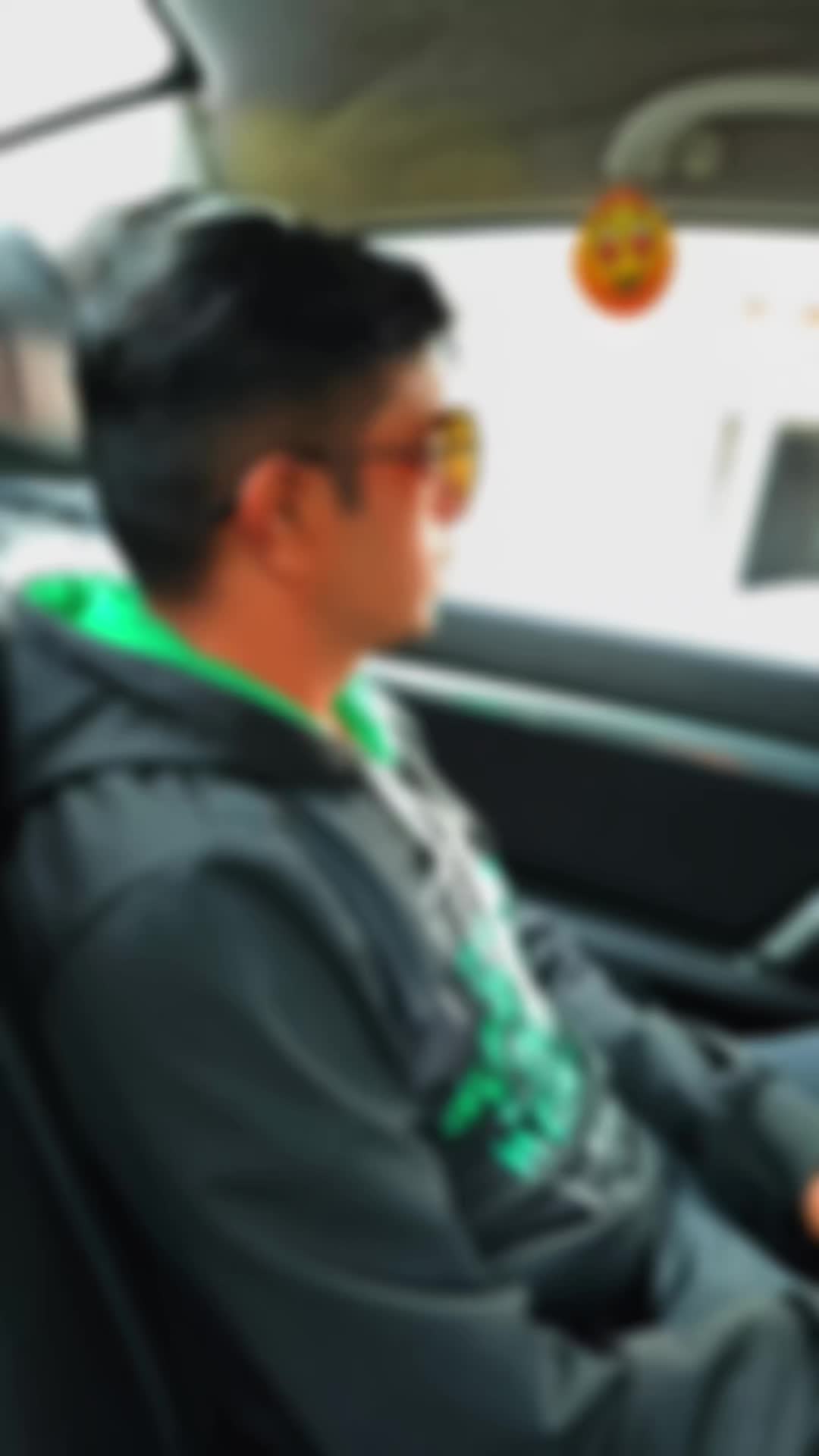 @𝟿𝟶s 𝐒ᴏɴɢs