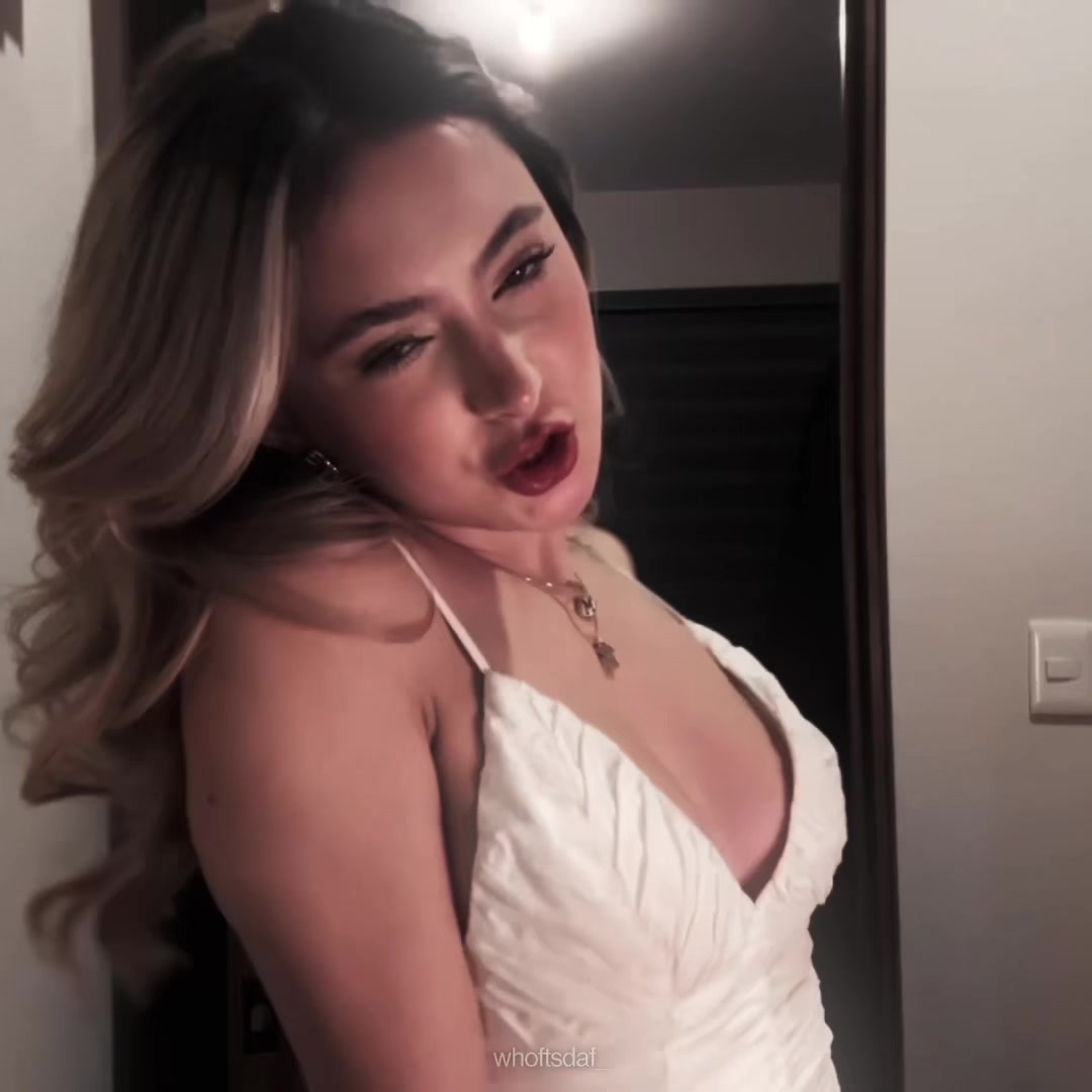 @whoftsdaf_