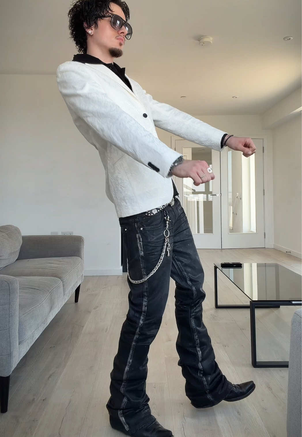@desires