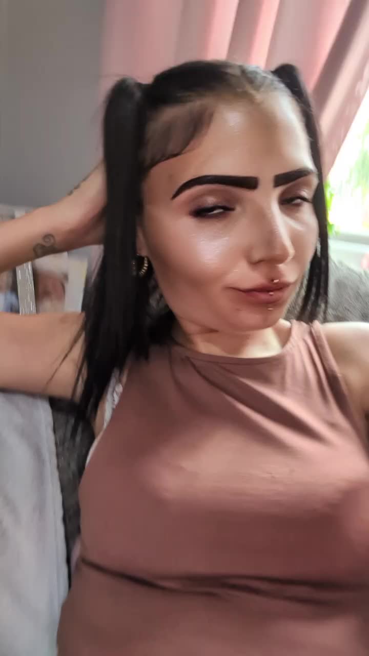 @Ceecee🧚🏽&zwj;♀️